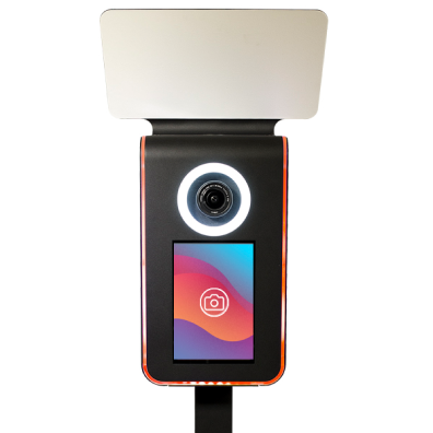 Open-air photo booth